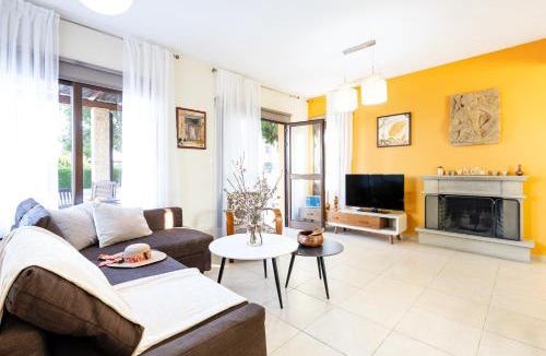 Agios Theodoros Villa | Villa Joan