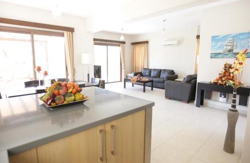 Pissouri Villa | A three-bedroom villa with a private pool and landscaped garden Wi-Fi
