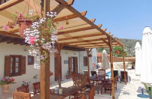 Kalavasos Apartment | Charalambos Holiday Cottage