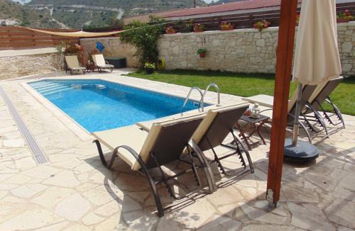 Kalavasos Apartment | Charalambos Holiday Cottage