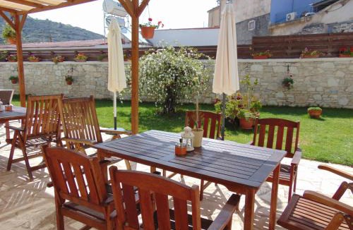 Kalavasos Apartment | Charalambos Holiday Cottage