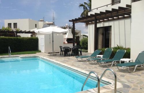 Kissonerga Villa | Aura Holiday Villas