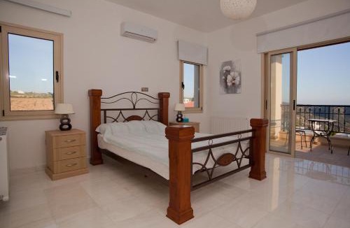 Kathikas Villa | Eagles Cliff Villa