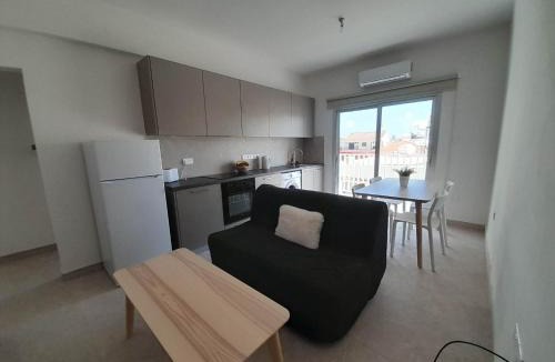 Dromolaxia Apartment | Pervolia Paradise apartment 02 with Kosher restaurant