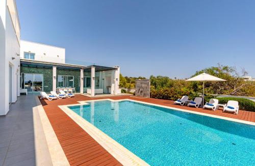 Ayia Napa Villa | Seafront Villa Cecelia by Ruidoso Luxury