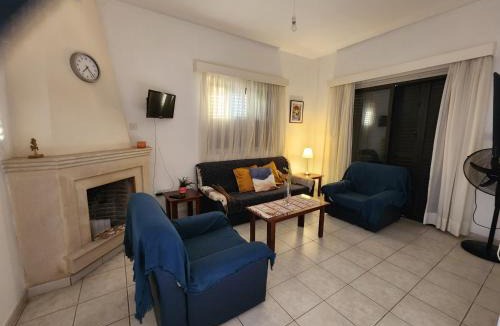 Pomos House | Serena Vacation Home