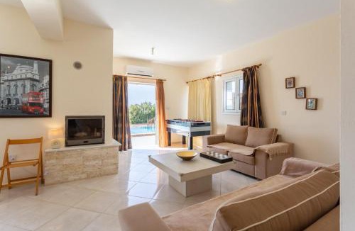 Ayia Marina Chrysochous Villa | Kalisto Beach Villa