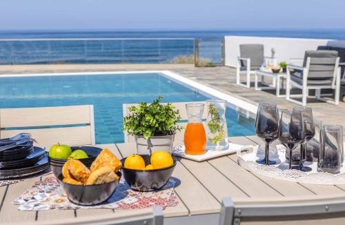 Pomos Villa | Andriana by the Sea