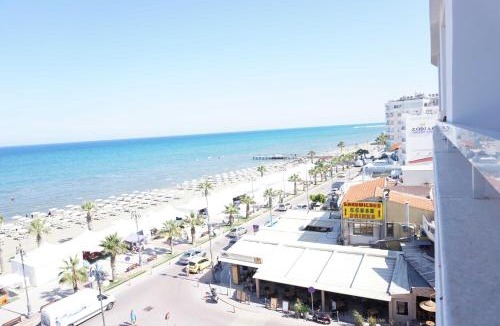Larnaca City Centre Apartment | Quattro Beachfront Sea View Ap 53