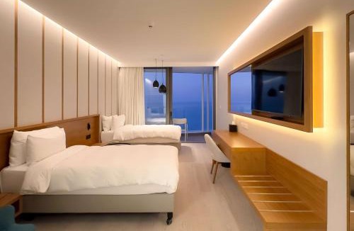 Oroklini Resort | Radisson Beach Resort Larnaca