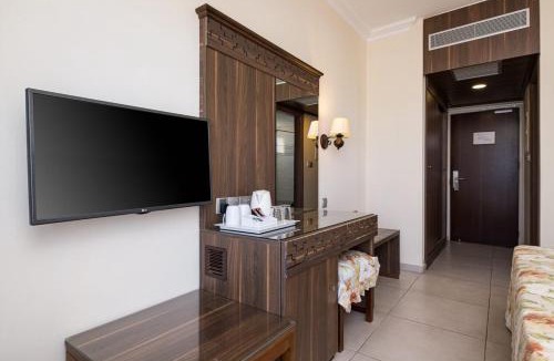 Pernera Hotel | Anais Bay Hotel
