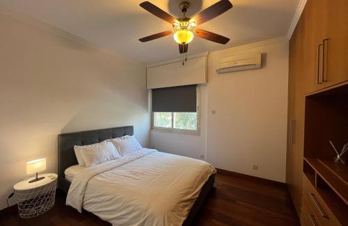 Agios Tychon Apartment | SEA VIEW AMATHUS LUXURY APT