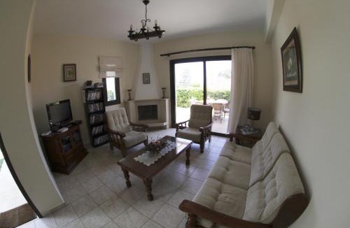 Pissouri Villa | Eve Pissouri Veriko Villa