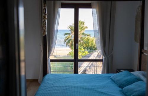 Ayia Thekla Villa | Balinese