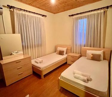 Pissouri Villa | Country-Cozy Villa Pissouri Village