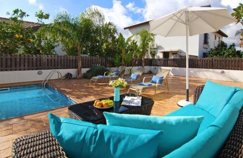 Ayia Thekla Villa | Villa Merry