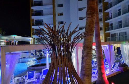 Pernera Hotel | Captain Pier Hotel