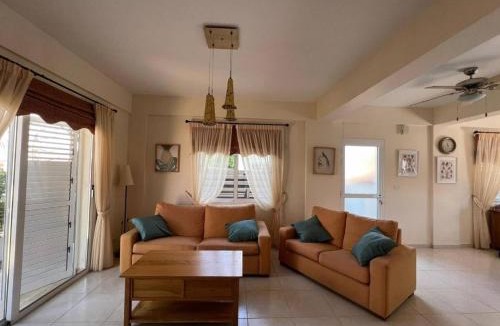 Pernera Villa | 3bdr villa-pool/700m from a blue flag beach!