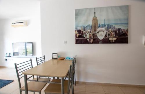 Lykabittos Apartment | Glabur Stays - The Master Atelier - Nicosia City, Free Parking & Wifi, Welcomes You!