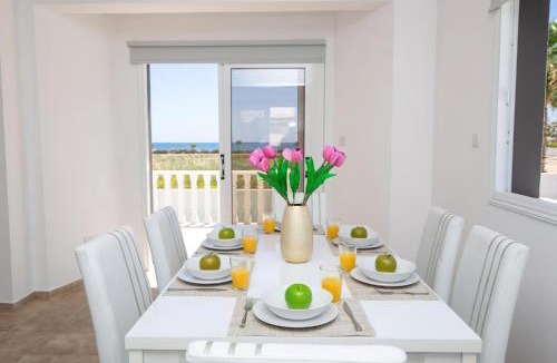 Ayia Thekla Villa | Villa suncity Boutique Beachfront