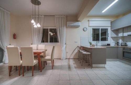 Kapparis House | Amphitrite Villa