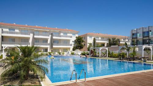Kapparis Apartment | Mythical Resort Suite - GYM-Reformer Pliates-Pools
