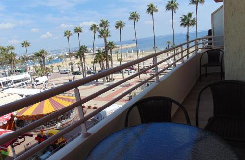Larnaca City Centre Apartment | Ithaki Phinikoudes Apartment No. 205