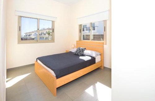 Pernera Apartment | Bowker Apartment