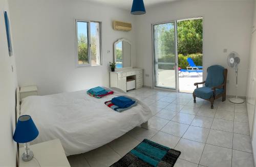 Mesogi Apartment | Paphos Apartment with Private Pool