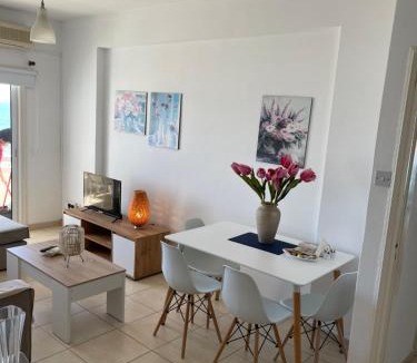 Larnaca City Centre Apartment | Alex Beach Apartment 31