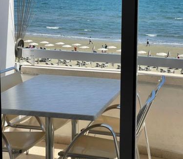 Larnaca City Centre Apartment | Alex Beach Apartment 31