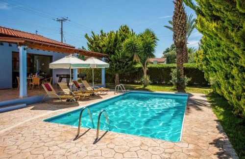 Polis Villa | Villa Ibiscus by Villa Plus