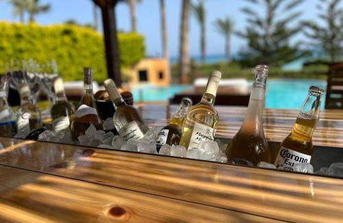 Mazotos Villa | Villa Del Mar with Heated Pool & Spa