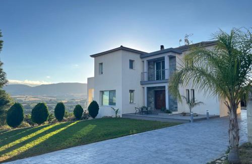 Goudi Villa | Sorelia Villas - VILLA IN PARADISE