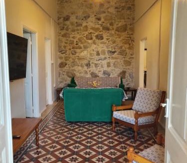 Platres House | ThePlatres.Nest