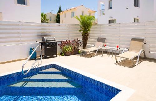 Pernera Villa | Villa Blue Sky