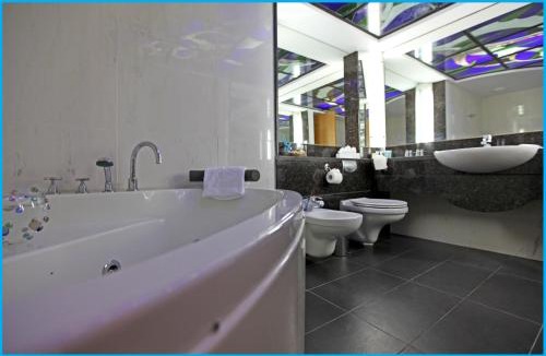 Agios Tychon Hotel | Poseidonia Beach Hotel