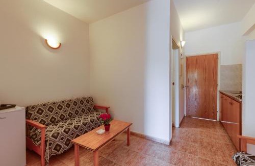 Kathikas Apartment | KYPARISSOS