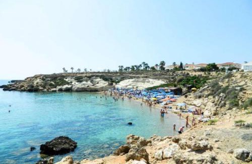 Dherynia Apartment | Lovely house not far from the beach, near Protaras