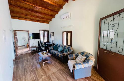 Dherynia Apartment | Lovely house not far from the beach, near Protaras