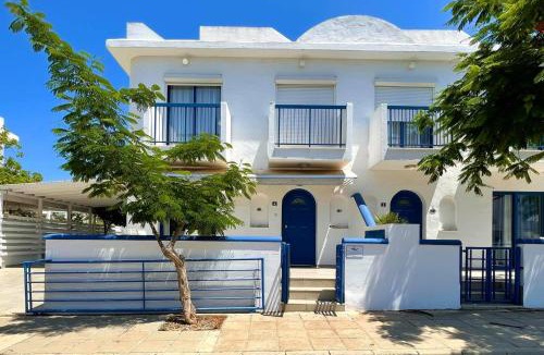 Pernera Villa | Villa Sirena Blue