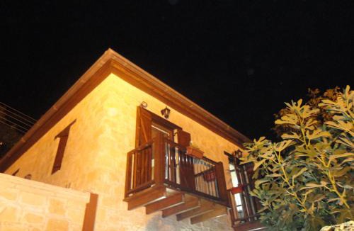 Arsos House | Magdalous House