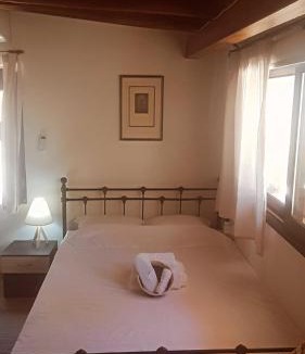 Stroumpi House | Cosmema house 2 Studio with great mountain view