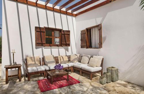 Pareklisia Bed & Breakfast | Meleni Cottage Houses