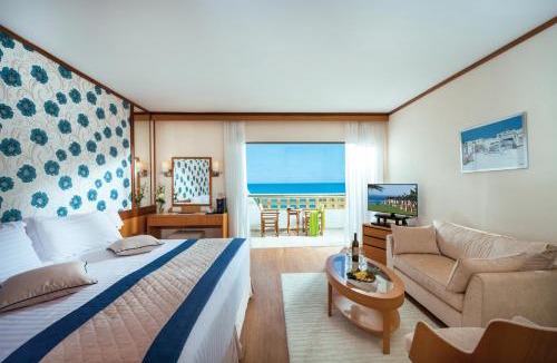 Paphos Hotel | Constantinou Bros Athena Royal Beach Hotel