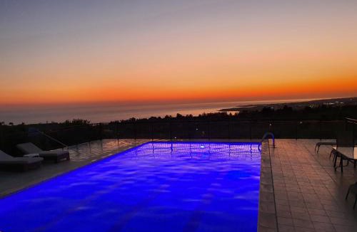 Kissonerga Villa | Villa Coral Sunset