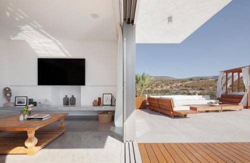 Peyia Town Villa | Villa Euphoria
