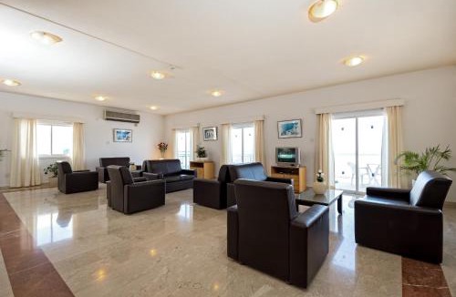 Chlorakas Apartment | Sunny Hill Hotel Apartments