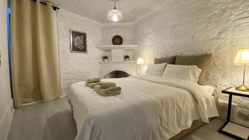 Dhoros House | Leonys House by TrulyCyprus