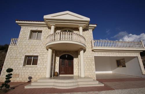 Latchi Villa | Villa Melyia